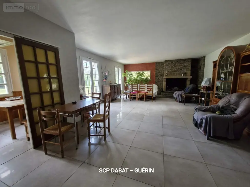 Maison a vendre Saint-Hilaire-du-Harcouët 50600 Manche 50 261 m2 7 pièces 360400 euros 8526 013