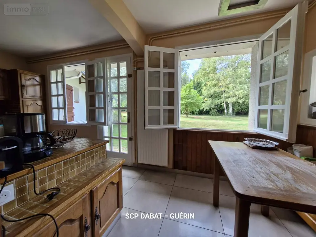 Maison a vendre Saint-Hilaire-du-Harcouët 50600 Manche 50 261 m2 7 pièces 360400 euros 8526 036