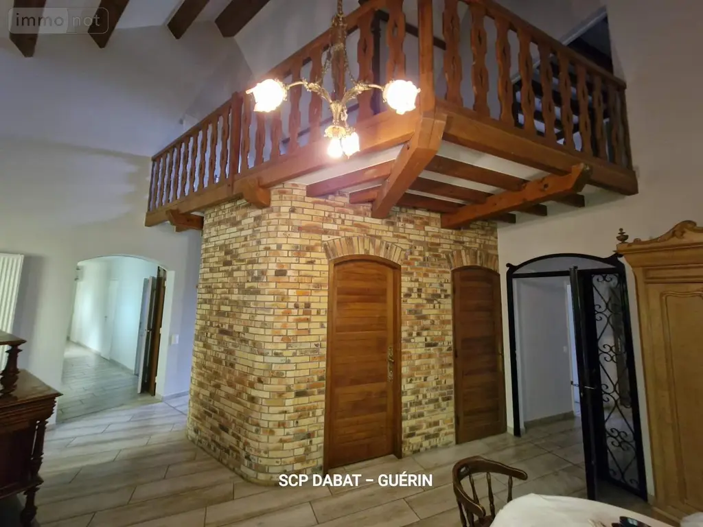 Maison a vendre Saint-Hilaire-du-Harcouët 50600 Manche 50 261 m2 7 pièces 360400 euros 8526 007