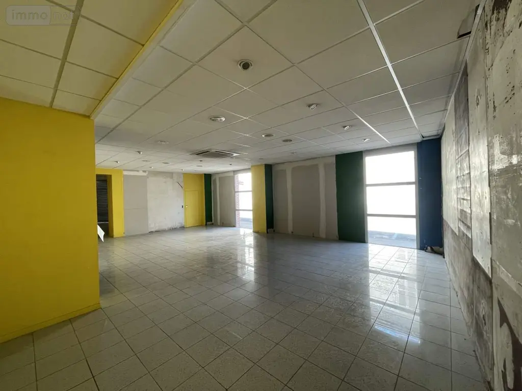 Location fonds et murs commerciaux Sézanne 51120 Marne 51 210 m2 1500 euros 043/1510 004