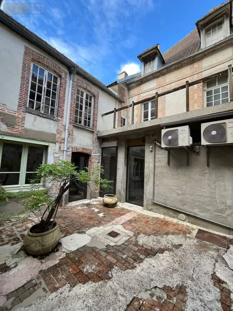 Immeuble de rapport a vendre Sézanne 51120 Marne 51 300 m2 15 pièces 177650 euros 043/1763 005