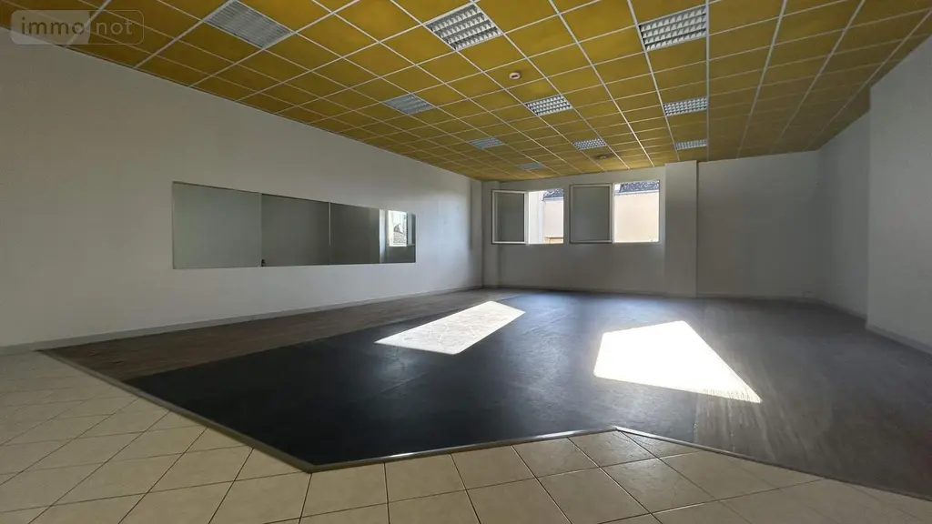 Maison a vendre Château-Gontier-sur-Mayenne 53200 Mayenne 53 360 m2 15 pièces 321900 euros 028/2345 007