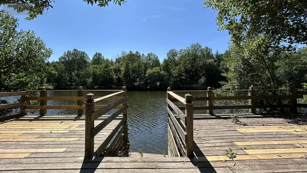 Terrains de loisirs bois etangs a vendre Villiers-Charlemagne 53170 Mayenne 53 74750 euros 028/2363 002