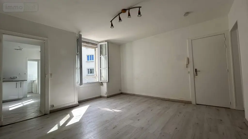 Appartement a vendre Angers 49000 Maine-et-Loire 49 52 m2 3 pièces 146900 euros 028/2366 001