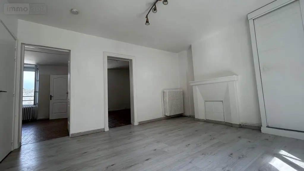 Appartement a vendre Angers 49000 Maine-et-Loire 49 52 m2 3 pièces 146900 euros 028/2366 014