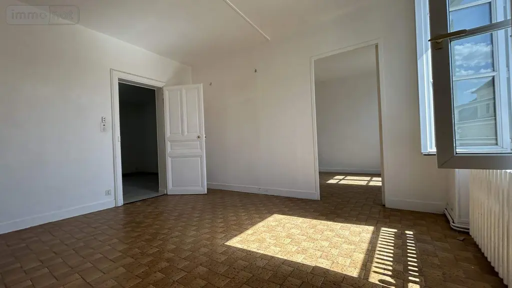 Appartement a vendre Angers 49000 Maine-et-Loire 49 52 m2 3 pièces 146900 euros 028/2366 016
