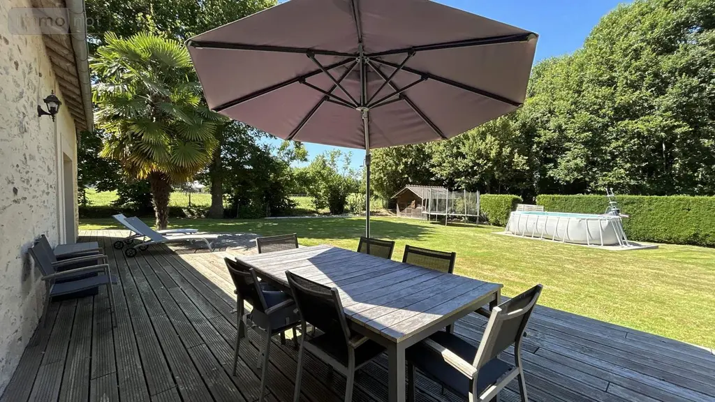 Maison a vendre Château-Gontier-sur-Mayenne 53200 Mayenne 53 130 m2 6 pièces 369900 euros 028/2372 019