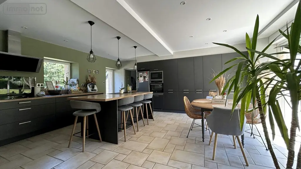 Maison a vendre Château-Gontier-sur-Mayenne 53200 Mayenne 53 130 m2 6 pièces 369900 euros 028/2372 004