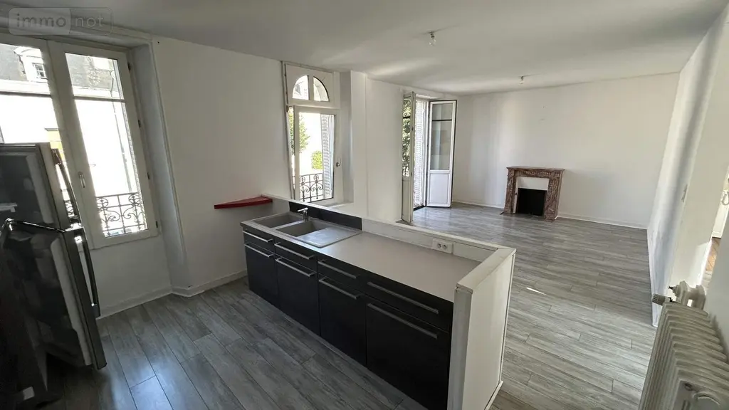 Maison a vendre Château-Gontier-sur-Mayenne 53200 Mayenne 53 130 m2 6 pièces 270800 euros 028/2374 020
