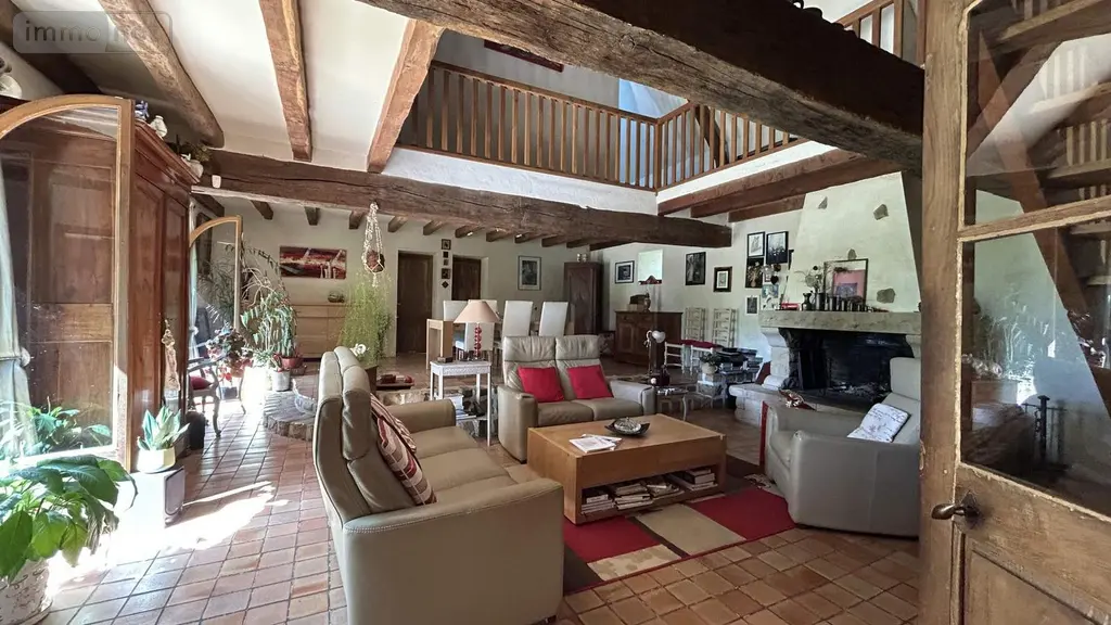 Maison a vendre La Roche-Neuville 53200 Mayenne 53 192 m2 7 pièces 372900 euros 028/2378 003