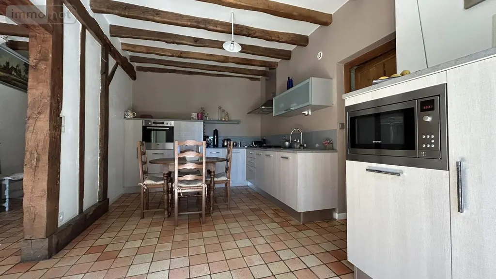 Maison a vendre Château-Gontier-sur-Mayenne 53200 Mayenne 53 192 m2 7 pièces 372900 euros 028/2379 011