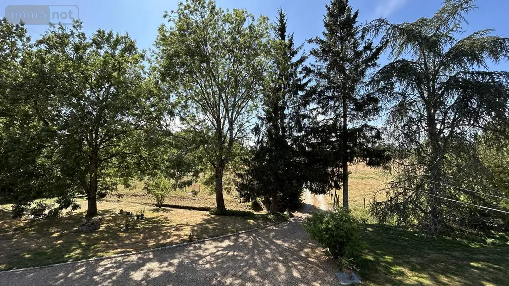 Maison a vendre Château-Gontier-sur-Mayenne 53200 Mayenne 53 192 m2 7 pièces 372900 euros 028/2379 012