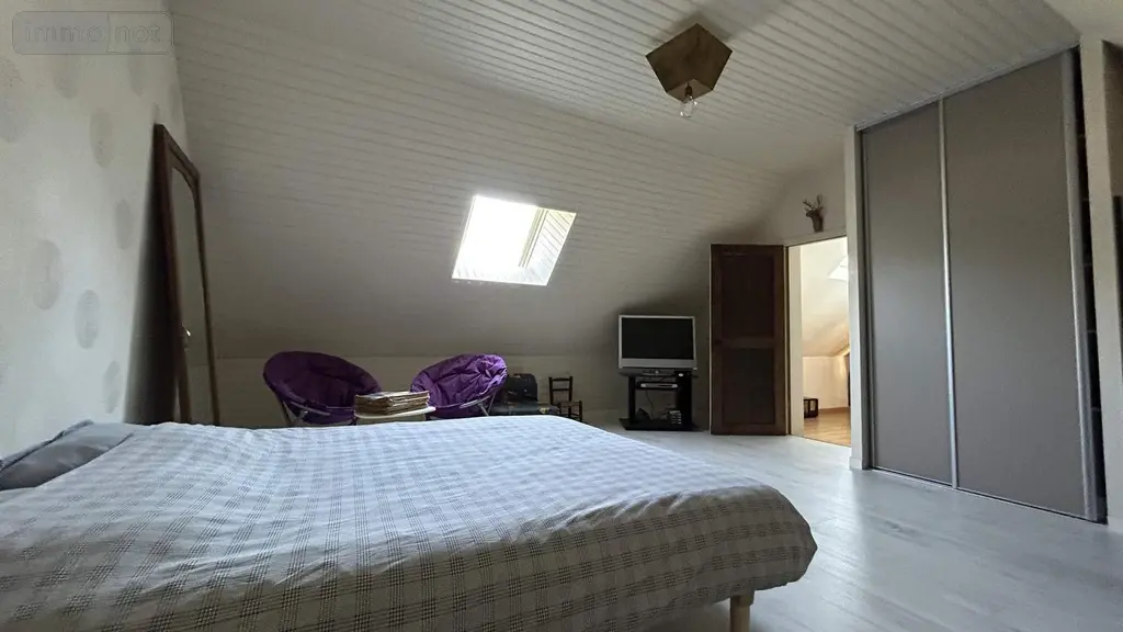 Maison a vendre Château-Gontier-sur-Mayenne 53200 Mayenne 53 192 m2 7 pièces 372900 euros 028/2379 014