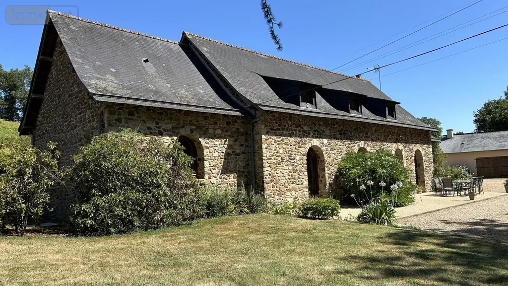 Maison a vendre Château-Gontier-sur-Mayenne 53200 Mayenne 53 192 m2 7 pièces 372900 euros 028/2379 016