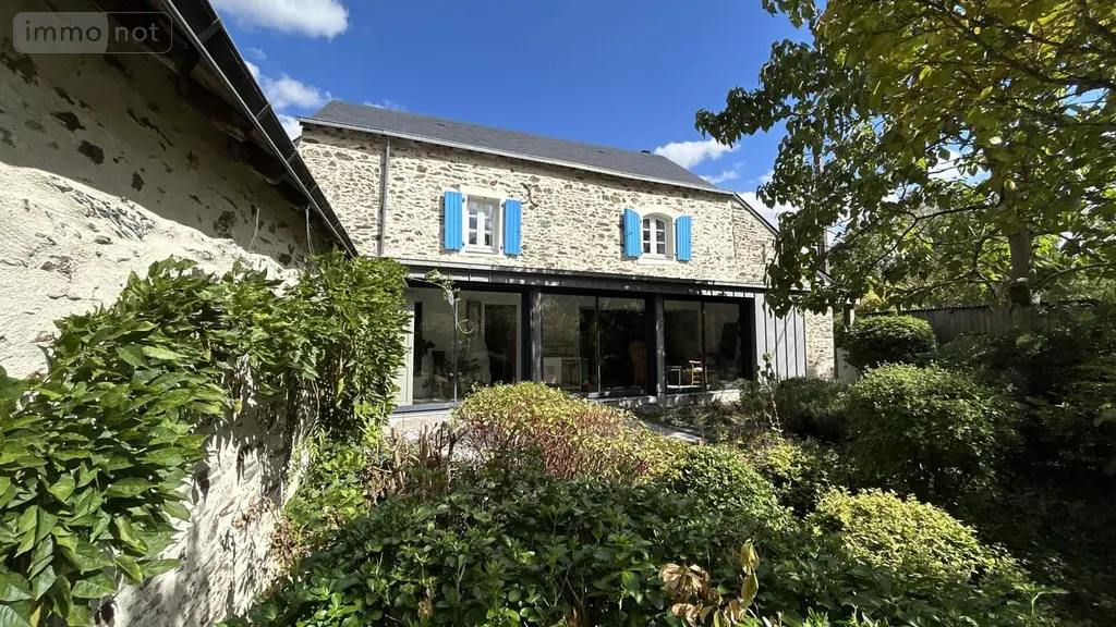 Maison a vendre Château-Gontier-sur-Mayenne 53200 Mayenne 53 200 m2 7 pièces 321900 euros 028/2380 001