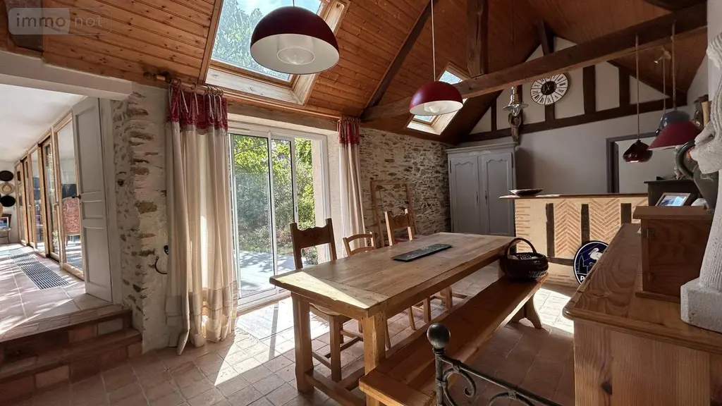 Maison a vendre Château-Gontier-sur-Mayenne 53200 Mayenne 53 200 m2 7 pièces 321900 euros 028/2380 010