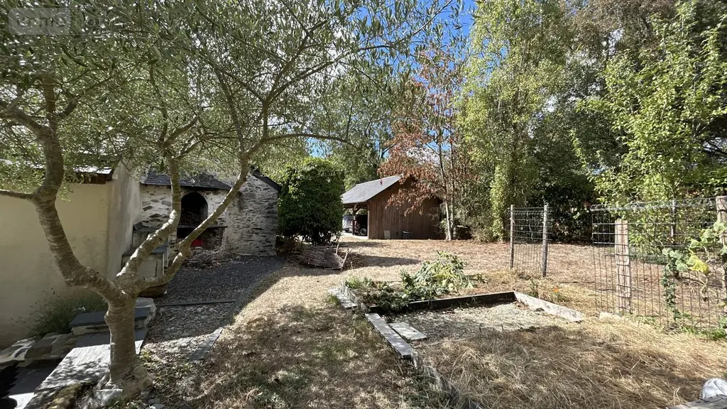 Maison a vendre Château-Gontier-sur-Mayenne 53200 Mayenne 53 200 m2 7 pièces 321900 euros 028/2380 021