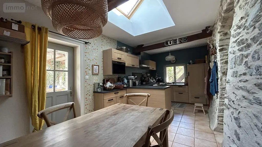 Maison a vendre Château-Gontier-sur-Mayenne 53200 Mayenne 53 200 m2 7 pièces 321900 euros 028/2380 005