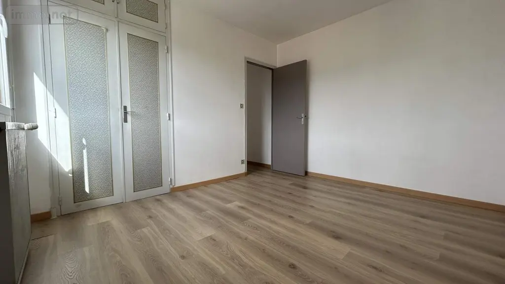 Appartement a vendre Château-Gontier-sur-Mayenne 53200 Mayenne 53 63 m2 3 pièces 125200 euros 028/2382 005