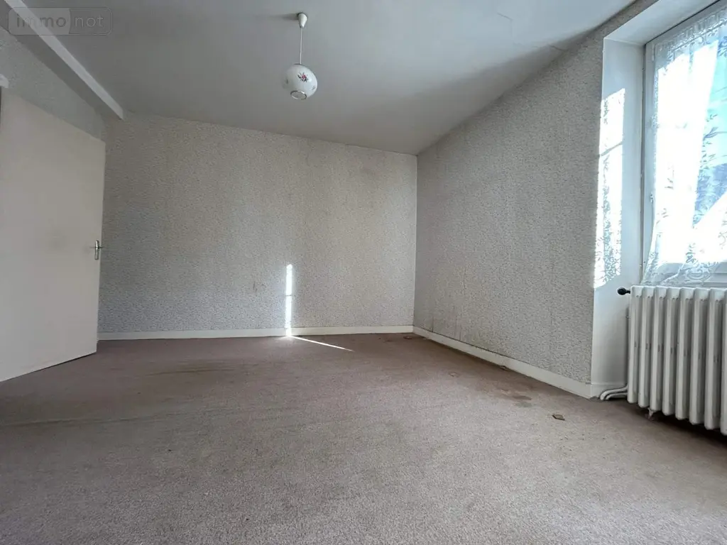 Maison a vendre Château-Gontier-sur-Mayenne 53200 Mayenne 53 85 m2 4 pièces 146900 euros 028/2383 004