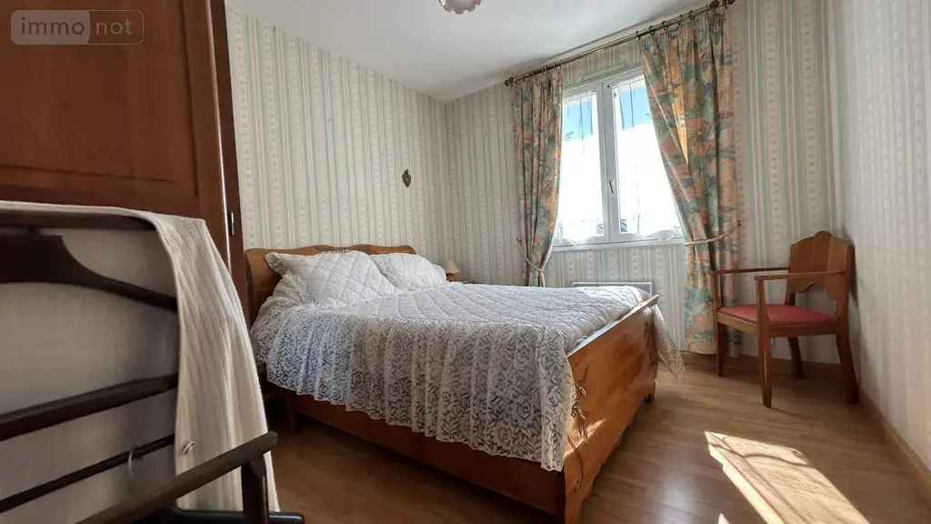 Maison a vendre Château-Gontier-sur-Mayenne 53200 Mayenne 53 103 m2 5 pièces 208900 euros 028/2385 010