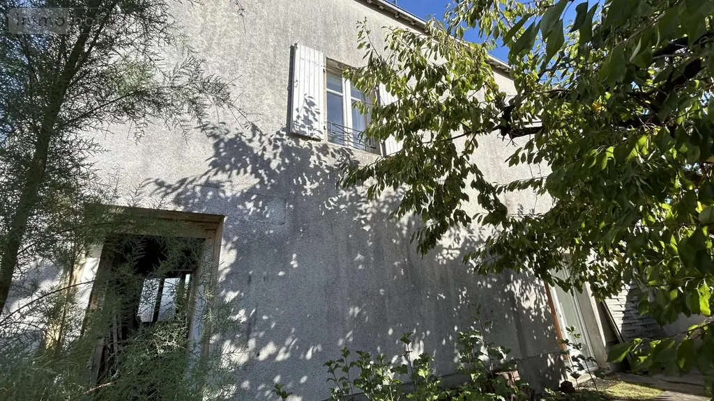 Maison a vendre Château-Gontier-sur-Mayenne 53200 Mayenne 53 127 m2 6 pièces 157500 euros 028/2391 003