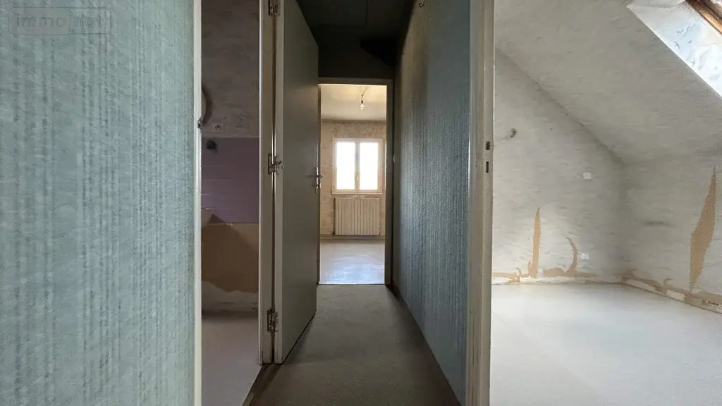 Immeuble de rapport a vendre Château-Gontier-sur-Mayenne 53200 Mayenne 53 120 m2 5 pièces 157200 euros 028/2393 008