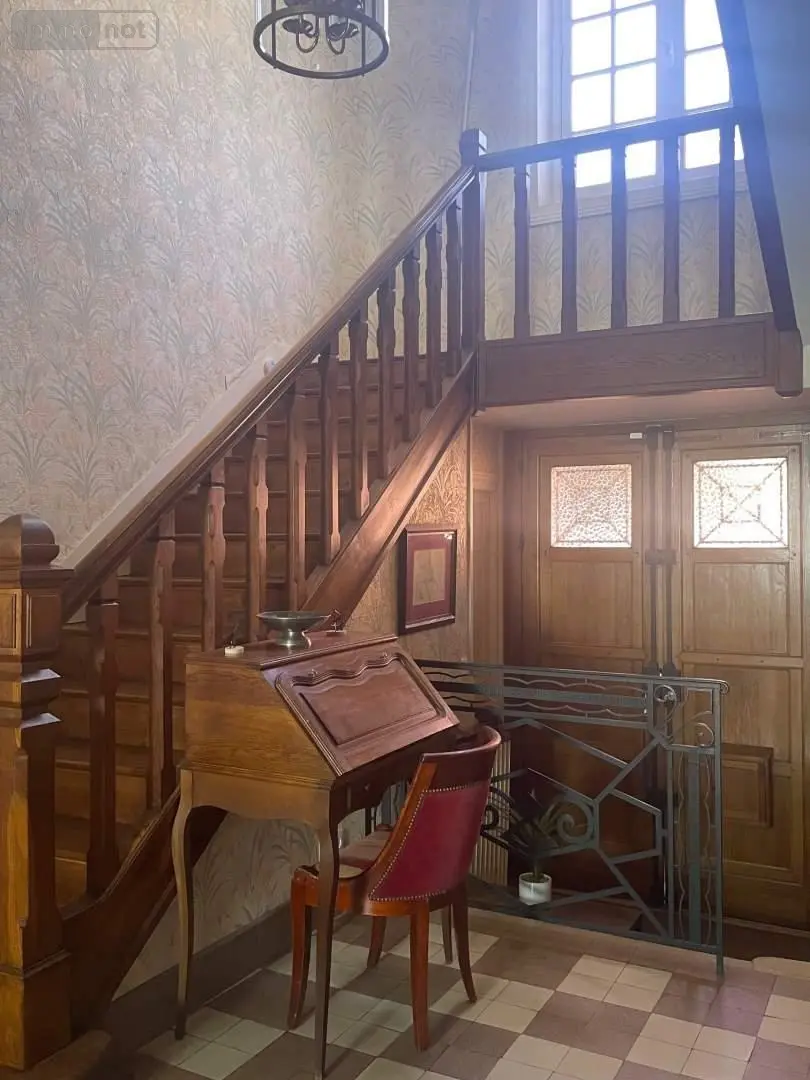 Maison a vendre Mayenne 53100 Mayenne 53 260 m2 13 pièces 372600 euros 046/811 014