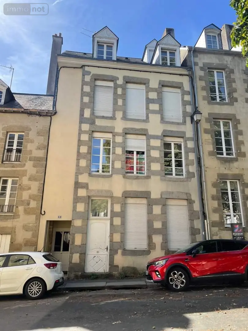 Immeuble de rapport a vendre Mayenne 53100 Mayenne 53 308 m2 12 pièces 311700 euros 046/886 001