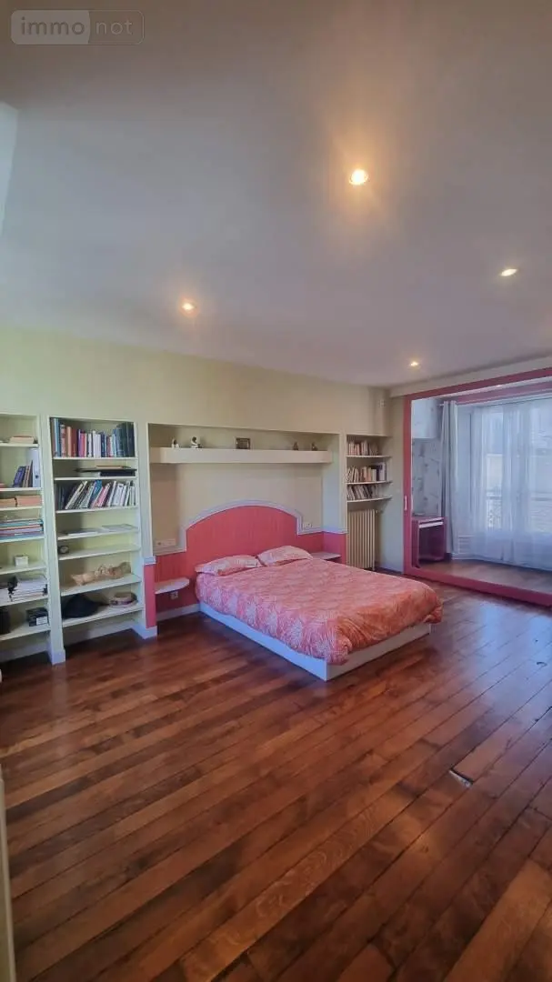 Maison a vendre Mayenne 53100 Mayenne 53 339 m2 11 pièces 290920 euros 046/892 007
