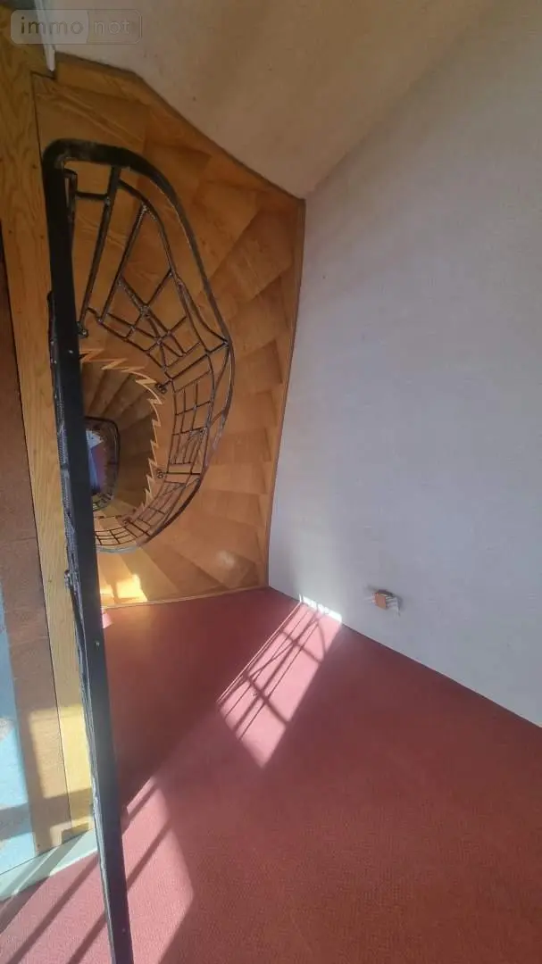 Maison a vendre Mayenne 53100 Mayenne 53 339 m2 11 pièces 290920 euros 046/892 008