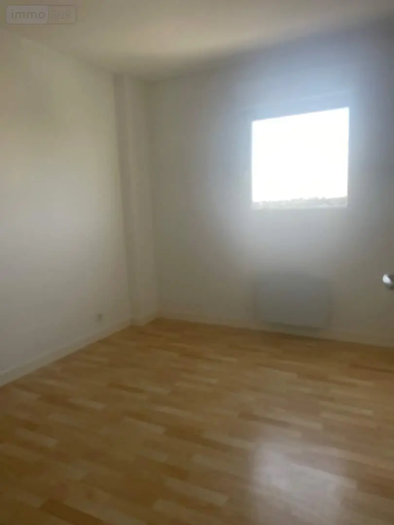 Appartement a vendre Moulay 53100 Mayenne 53 53 m2 3 pièces 89250 euros 046/899 003