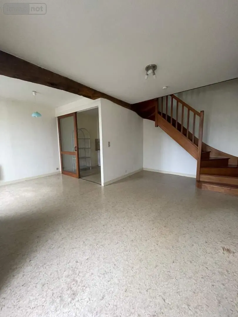 Appartement a vendre Mayenne 53100 Mayenne 53 59 m2 3 pièces 80180 euros 046/901 002
