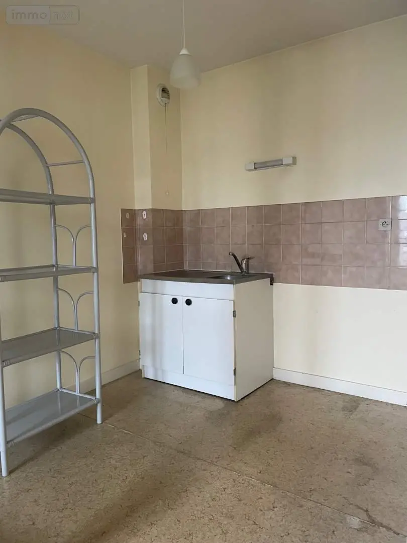 Appartement a vendre Mayenne 53100 Mayenne 53 59 m2 3 pièces 80180 euros 046/901 003