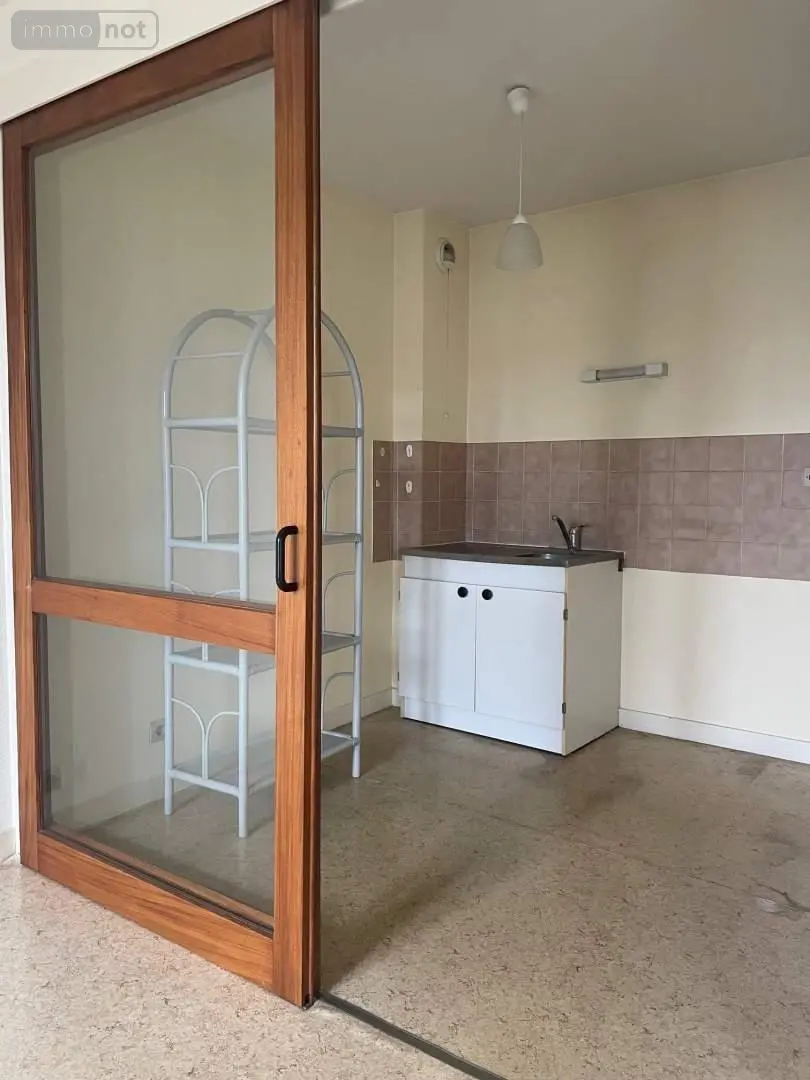 Appartement a vendre Mayenne 53100 Mayenne 53 59 m2 3 pièces 80180 euros 046/901 004