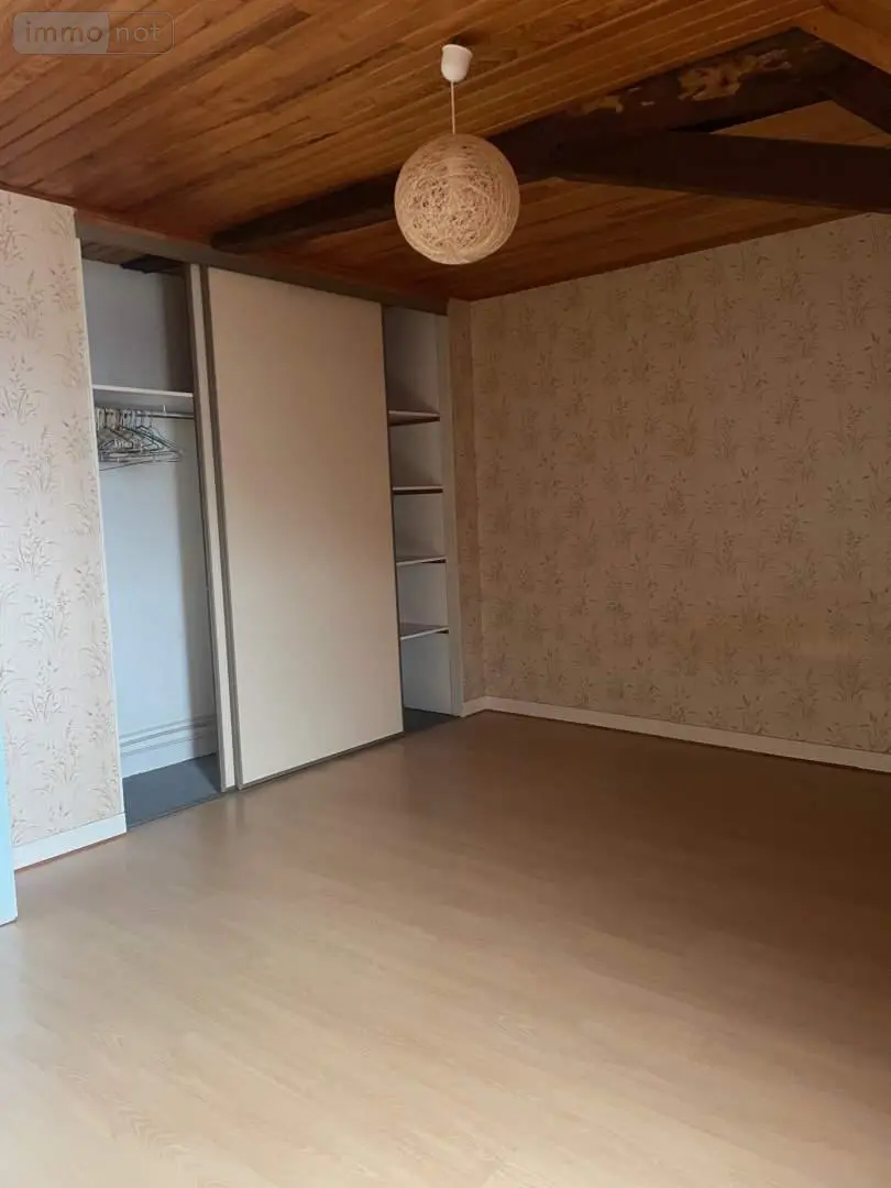 Appartement a vendre Mayenne 53100 Mayenne 53 59 m2 3 pièces 80180 euros 046/901 007