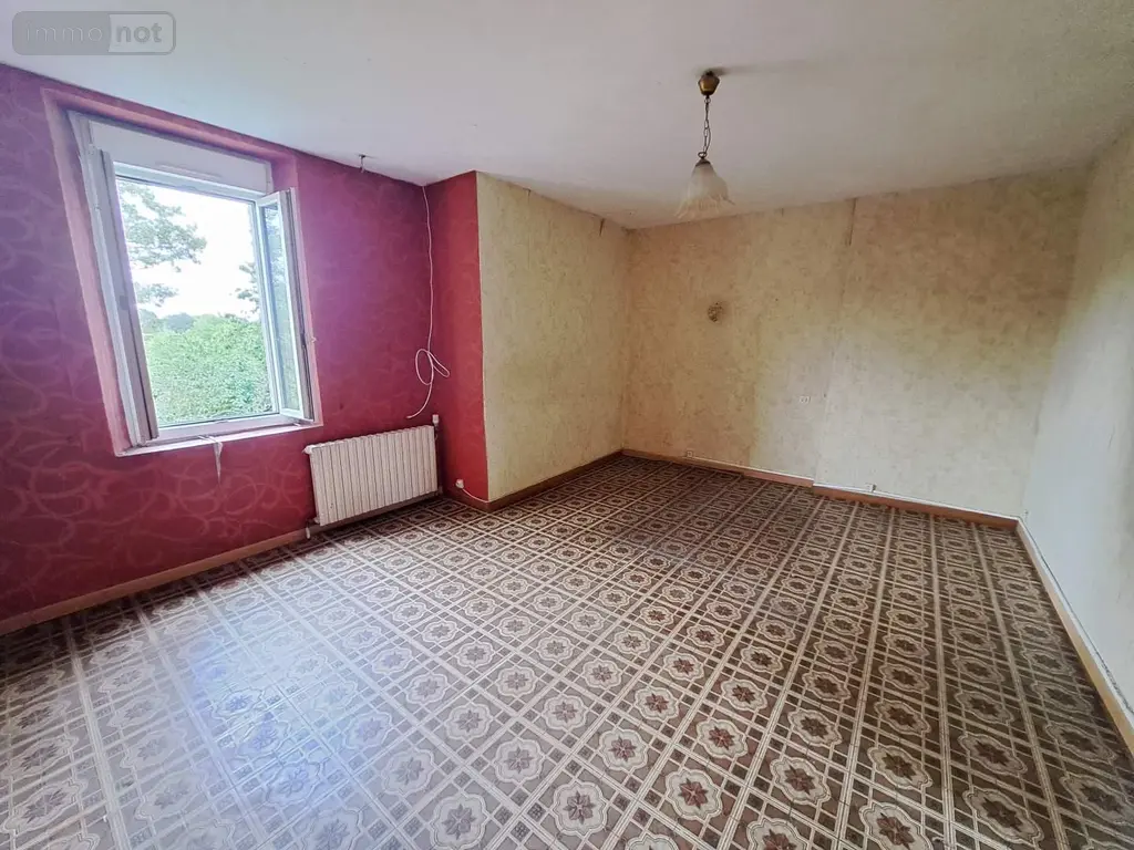 Maison a vendre Livré-la-Touche 53400 Mayenne 53 124 m2 6 pièces 125520 euros 076/2765-MOR 008
