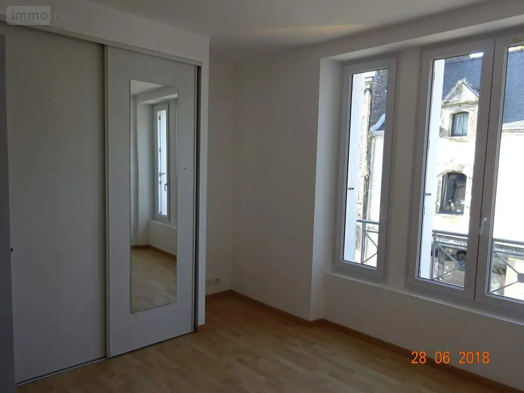 Immeuble de rapport a vendre Questembert 56230 Morbihan 56 360 m2 13 pièces 578100 euros 43c 014