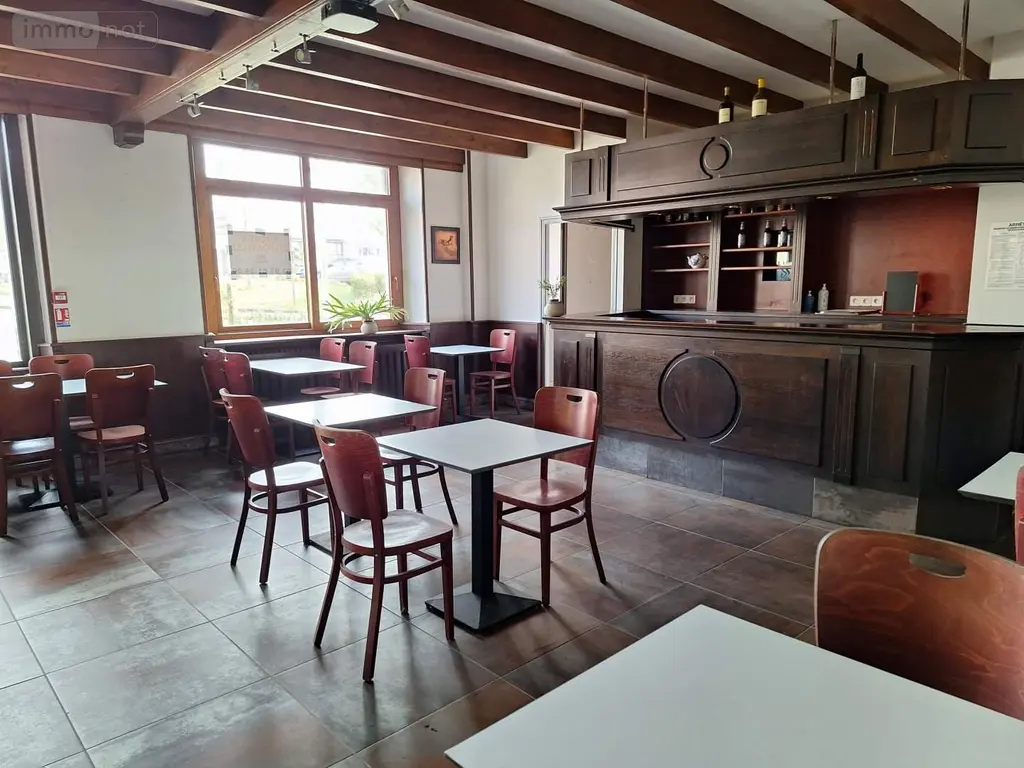 Fonds et murs commerciaux a vendre Mauron 56430 Morbihan 56 1468 m2 374000 euros 05951 004