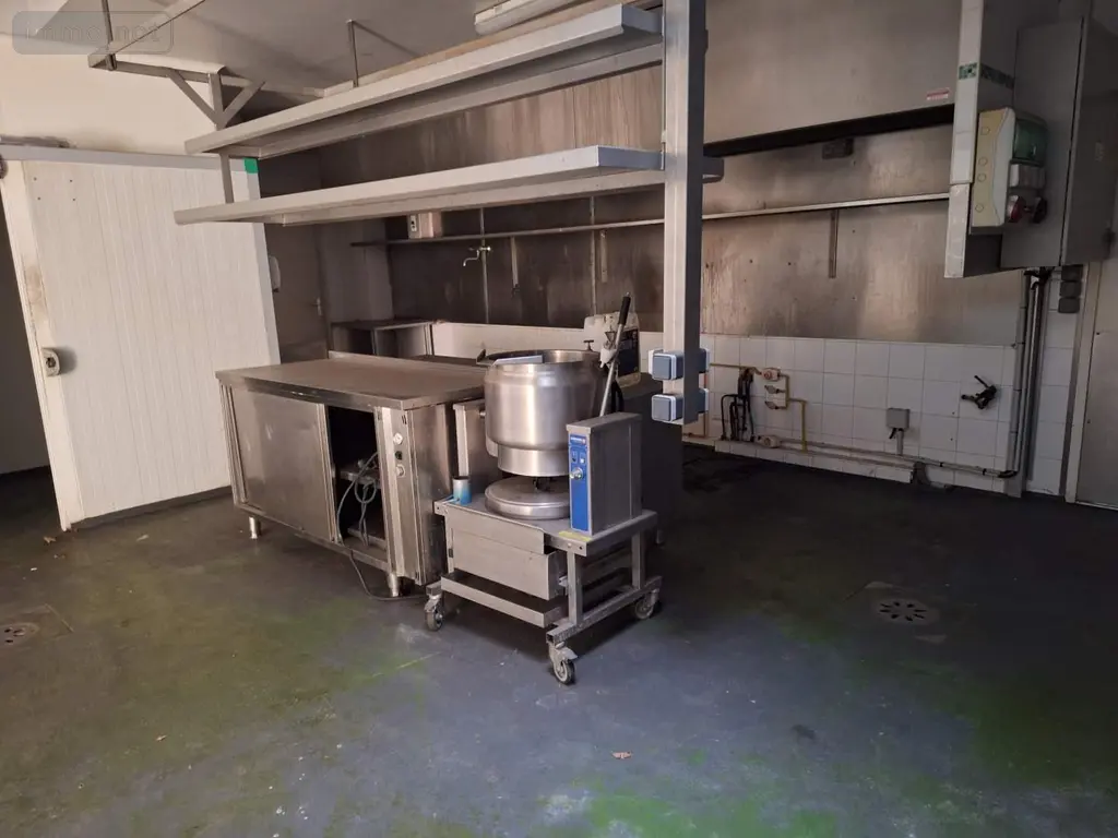 Fonds et murs commerciaux a vendre Mauron 56430 Morbihan 56 1468 m2 374000 euros 05951 005