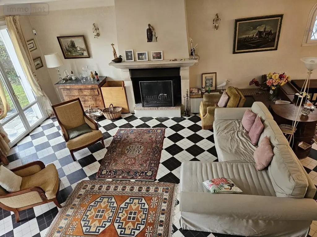 Maison a vendre La Chartre-sur-le-Loir 72340 Sarthe 72 227 m2 7 pièces 273000 euros 105954 008