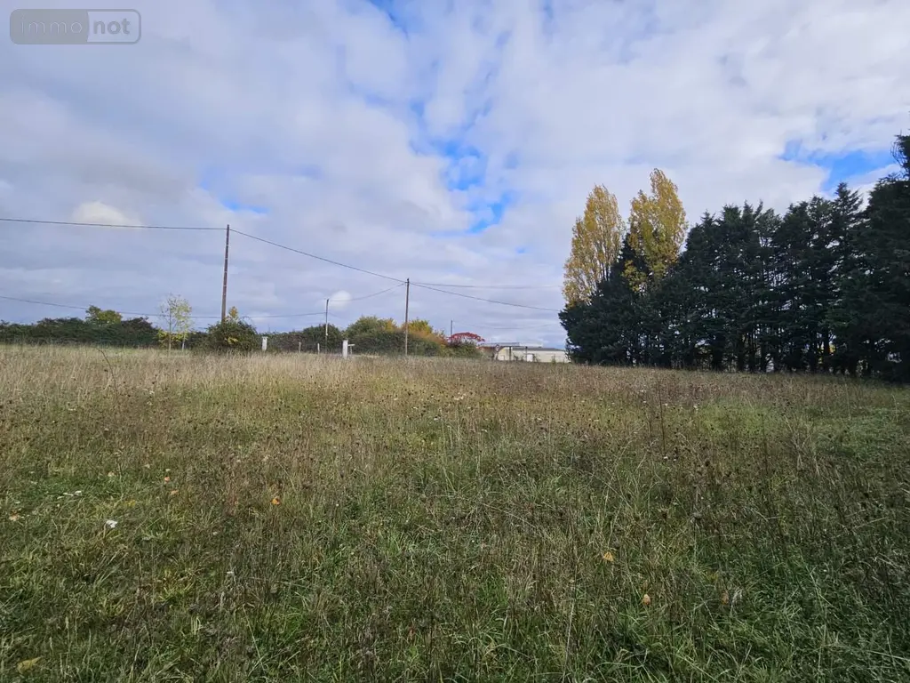 Fonds et murs commerciaux a vendre Luceau 72500 Sarthe 72 614 m2 189000 euros 131894 002