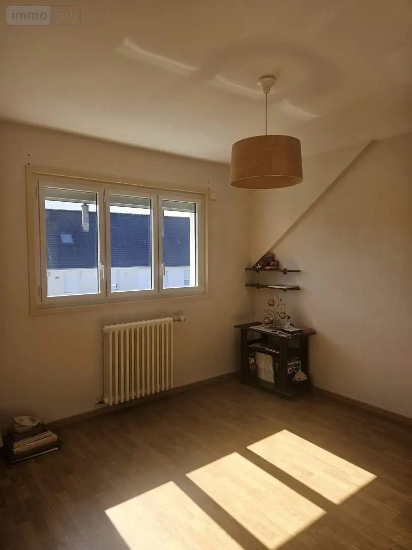Maison a vendre Montval-sur-Loir 72500 Sarthe 72 109 m2 6 pièces 127200 euros 132320 004