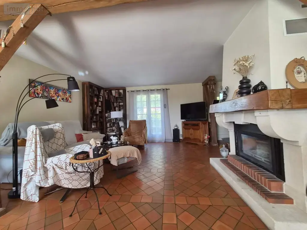 Maison a vendre Montval-sur-Loir 72500 Sarthe 72 141 m2 8 pièces 223650 euros 132873 006