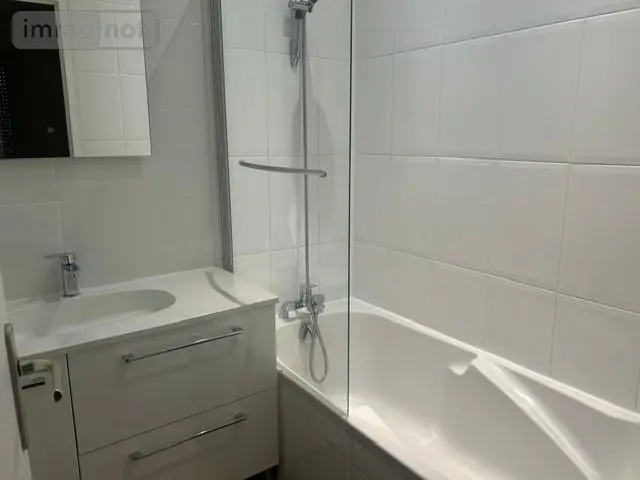 Location maison Isneauville 76230 Seine-Maritime 76 119 m2 6 pièces 1350 euros 016/3072/SA 004