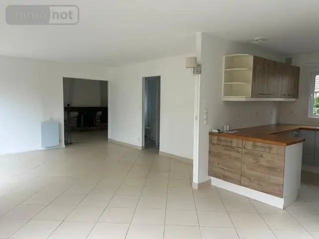 Location maison Isneauville 76230 Seine-Maritime 76 119 m2 6 pièces 1350 euros 016/3072/SA 006