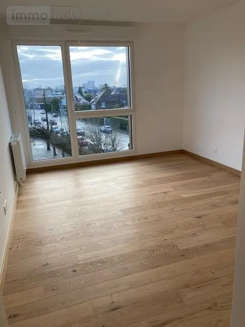 Location appartement Bois-Guillaume 76230 Seine-Maritime 76 89 m2 4 pièces 1050 euros 016/3081/SA 002