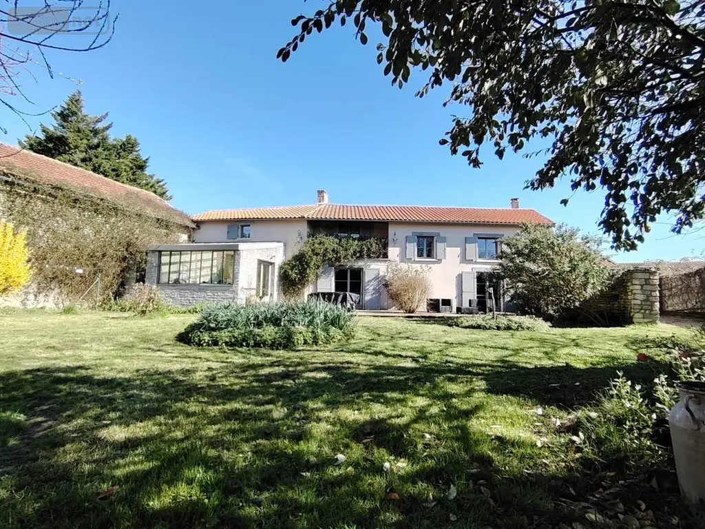 Maison a vendre Neuville-de-Poitou 86170 Vienne 86 191 m2 5 pièces 285000 euros 018/1033 005