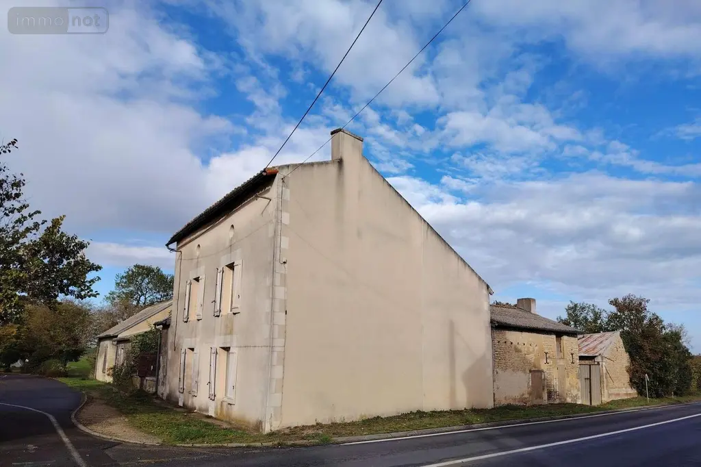 Maison a vendre Saint-Martin-la-Pallu 86380 Vienne 86 86 m2 4 pièces 107000 euros 018/1049 012