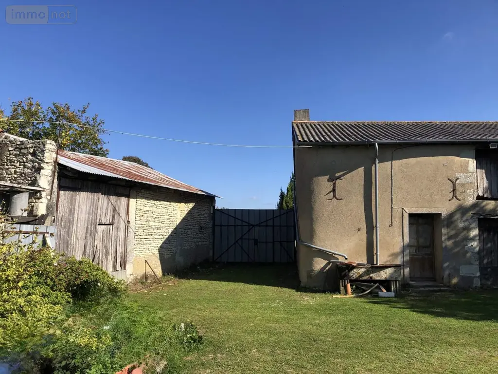 Maison a vendre Saint-Martin-la-Pallu 86380 Vienne 86 86 m2 4 pièces 107000 euros 018/1049 005